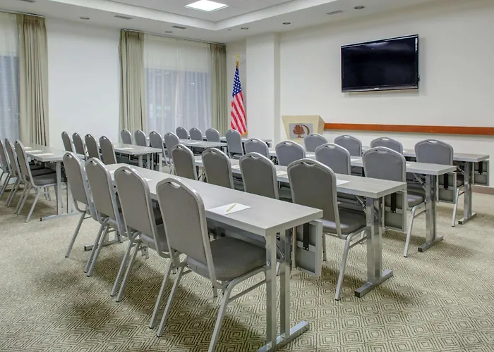 Doubletree By Hilton Biloxi