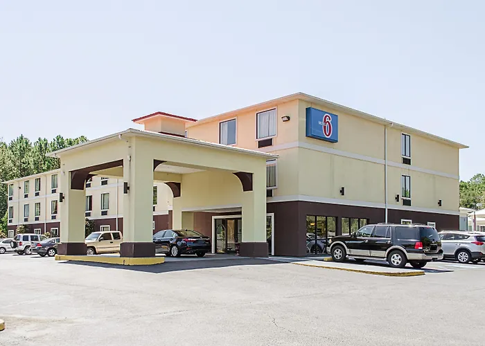 Quality Inn & Suites Biloxi - Ocean Springs