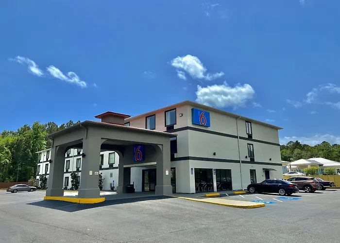 Quality Inn & Suites Biloxi - Ocean Springs